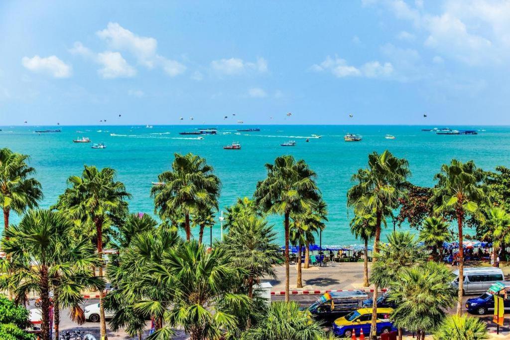 M Place Pattaya