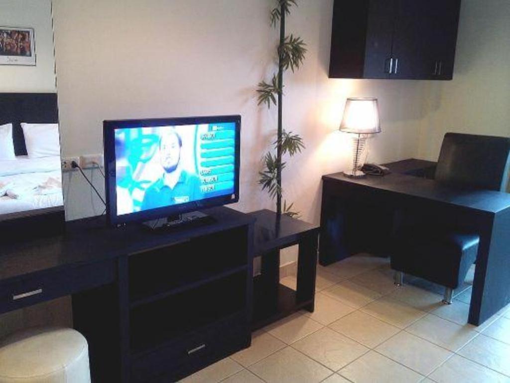 M Place Hotel