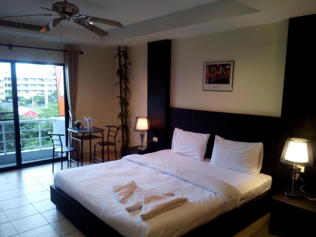 Hotel M Place